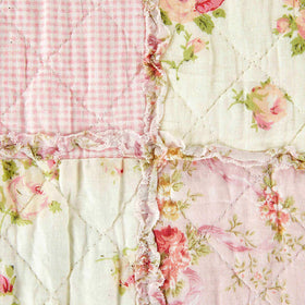 Cozyholy reversible quilt front and back design offers two looks.