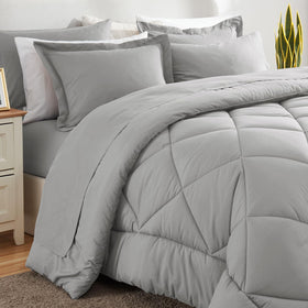CozyLux comforter features durable box stitching for shape retention.