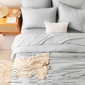 CozyLux deep-pocket fitted sheet with elastic ensures a secure, non-slip fit
