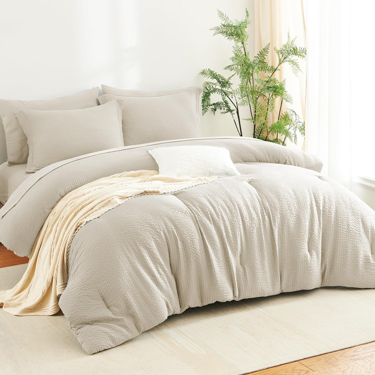CozyLux easy-care bedding withstands machine washing for busy homes.
