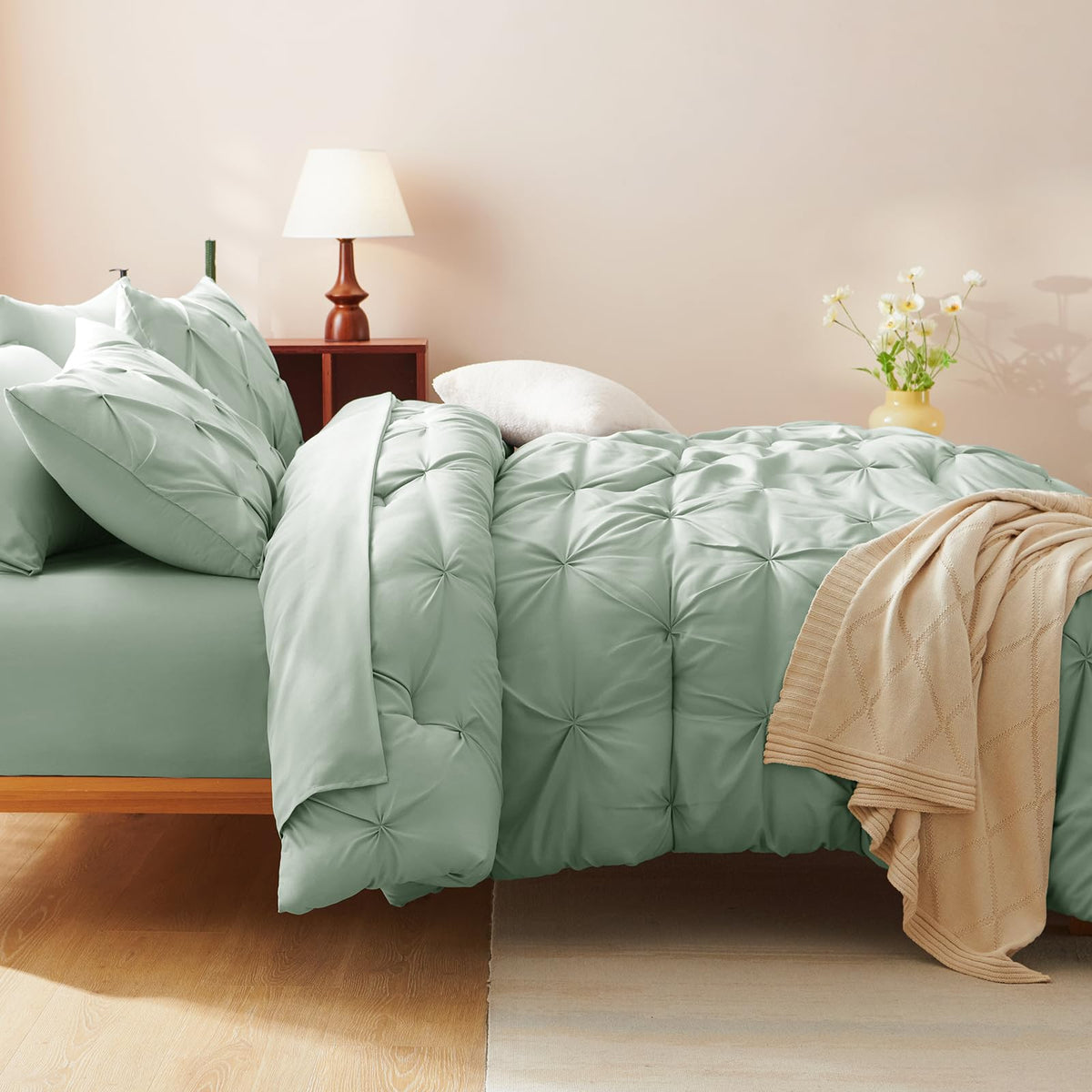 CozyLux easy-care wash-dry instructions promise simple maintenance after busy days.