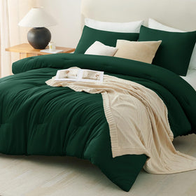 CozyLux easy-care fabric: machine washable and quick-dry convenience.