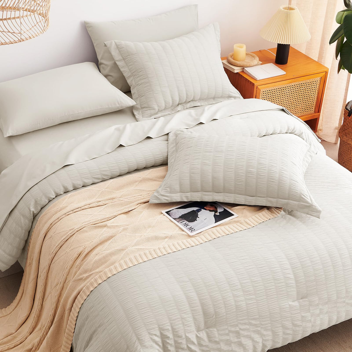 CozyLux matching fitted sheet helps prevent shifting during the night