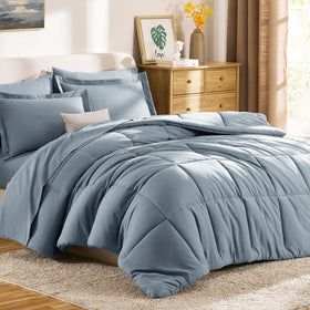 Bed-in-a-bag presentation by CozyLux featuring full seven-piece set.