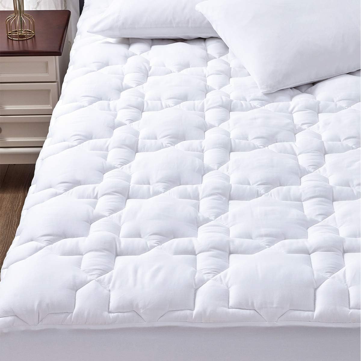 CozyLux King Mattress Pad top view showing breathable cotton surface for night-time comfort