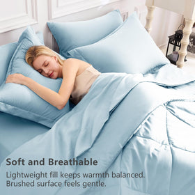 CozyLux comforter shows box stitching for durability and tidy appearance.