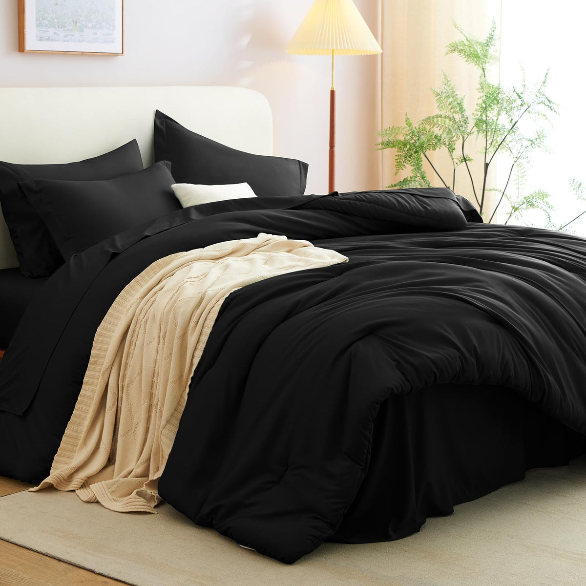 CozyLux Queen Comforter Set pillowcases protect pillows with smooth, easy care.
