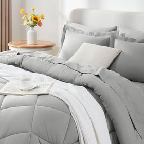 CozyLux vacuum-sealed packaging saves space and eases fluffing.