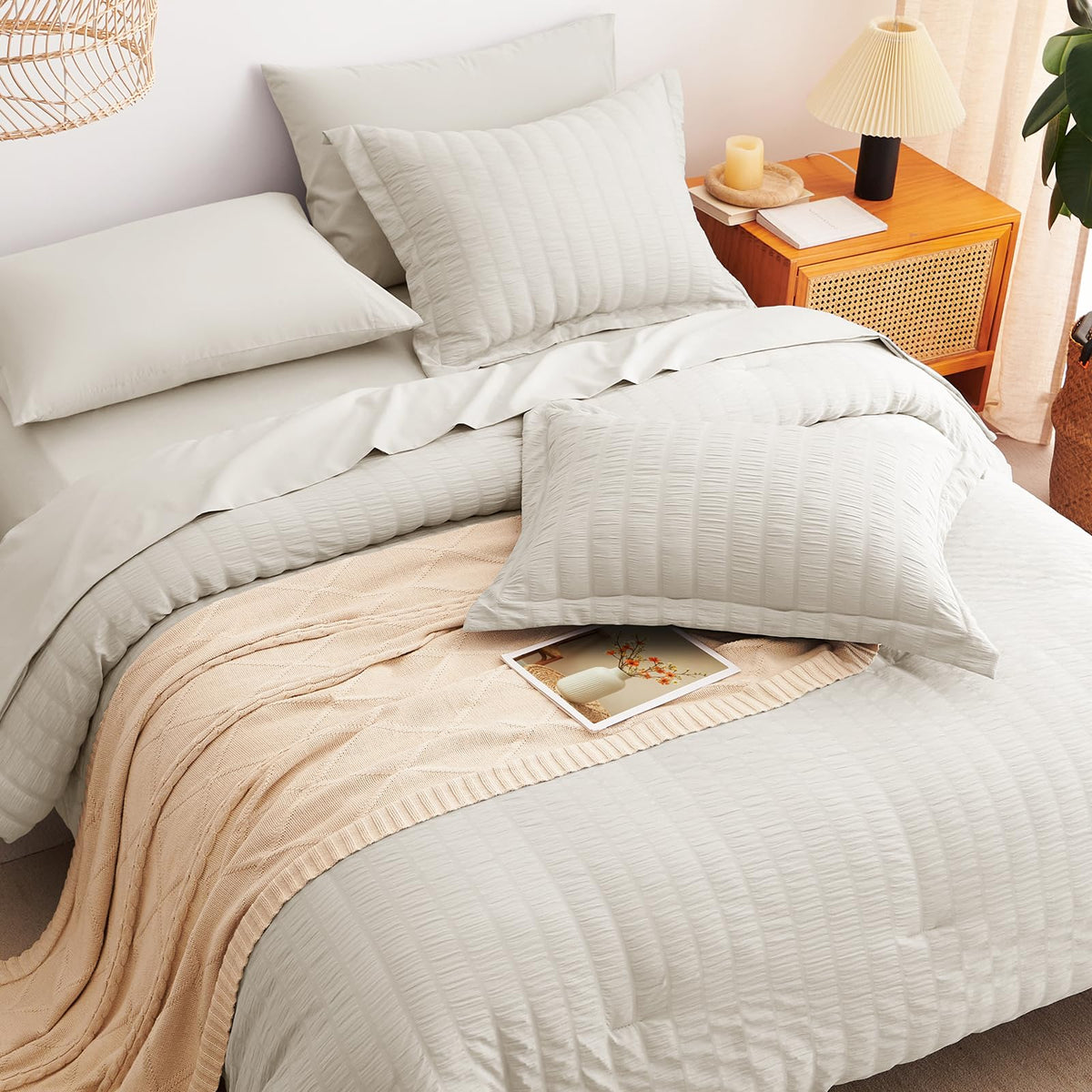 CozyLux vacuum-sealed packaging keeps bedding compact and easy to store.