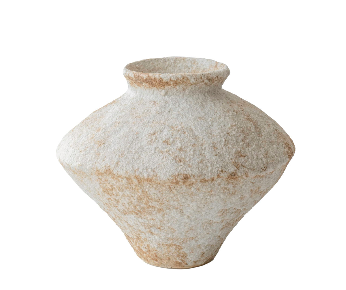 CozyWel rustic farmhouse vase showing 6.1 in height and 7.9 in width, ideal for compact bouquet displays.