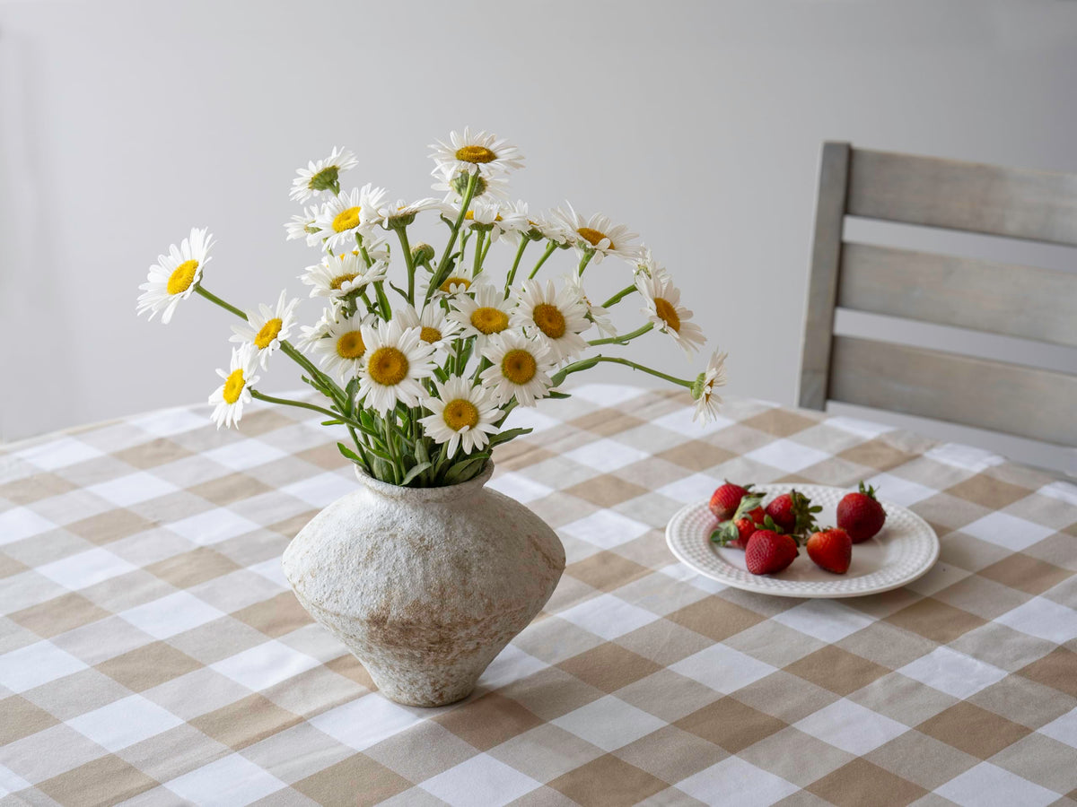 CozyWel lightweight ceramic vase that stays durable for everyday display.