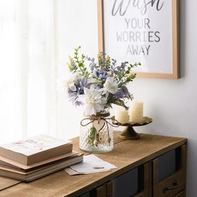 COZZI CODI vase bouquet helps seasonal decorating without maintenance.