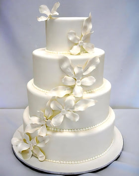 Crafare 10in round foam cake dummy, versatile display piece for weddings, birthdays, and showers