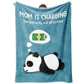 Craftique mom gift blanket close-up shows ultra-soft microfiber texture for comforting evenings.