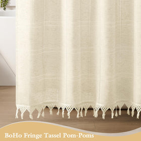 Craidlela boho farmhouse style adds natural texture to your bathroom decor.