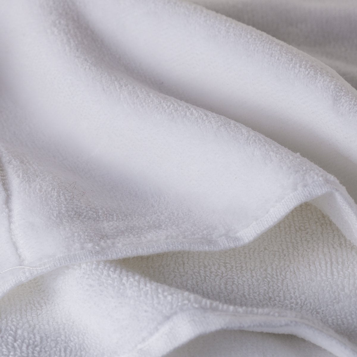 Creative Scents white towels on a bathroom rack, decorative and practical