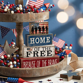 CroBlissful farmhouse-style patriotic decor set for rustic interiors