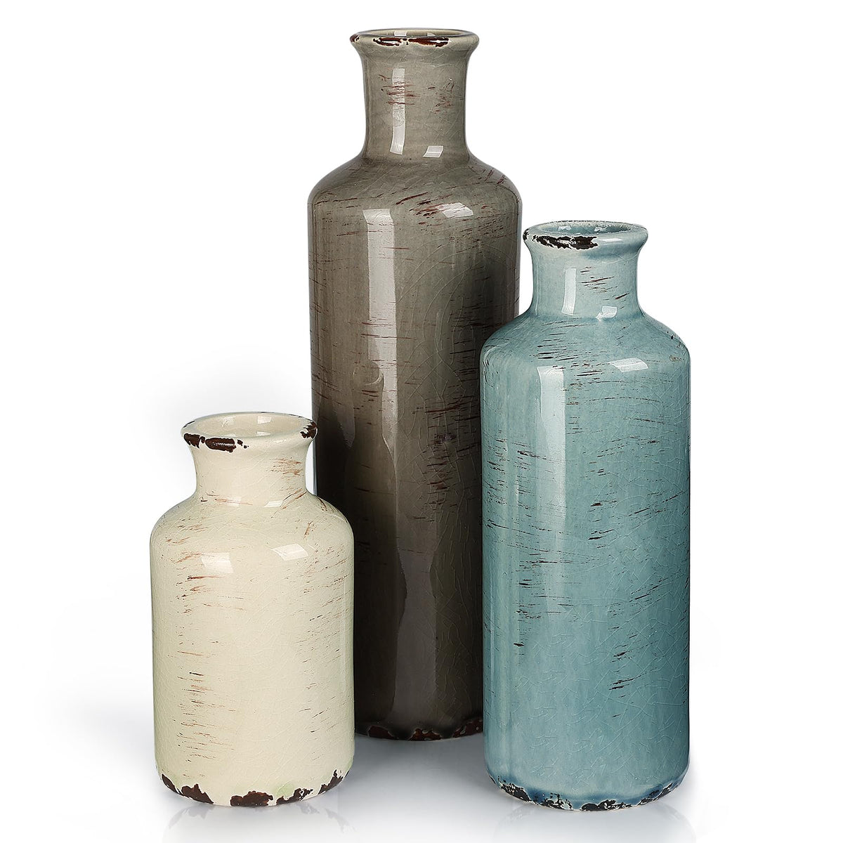 CUCUMI ceramic vases set of 3 in rustic coastal finish for mantel decor.
