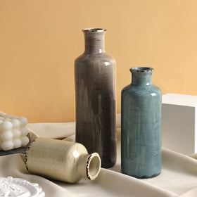 CUCUMI decorative vases for coastal home styling on mantels or tables.
