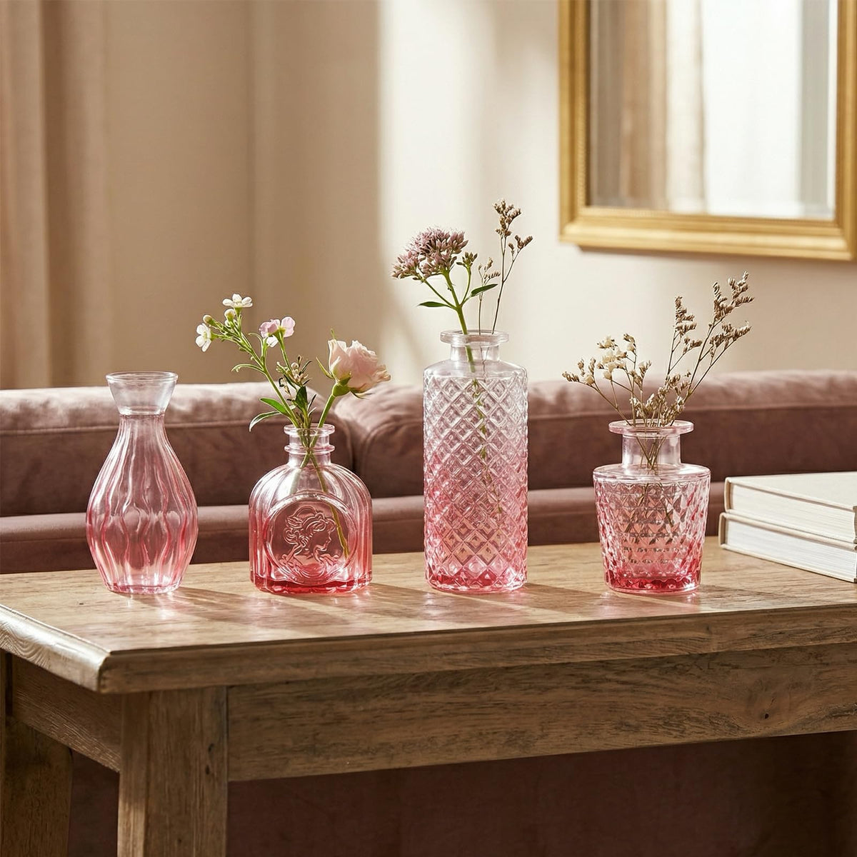 CUCUMI mini vases ideas for bouquets and table displays