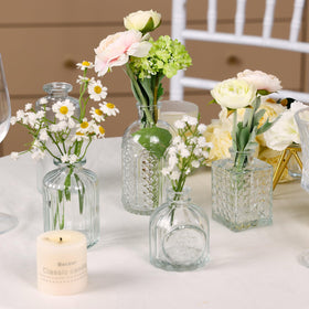 CUCUMI wedding decor vase offers versatile styling for event tables.
