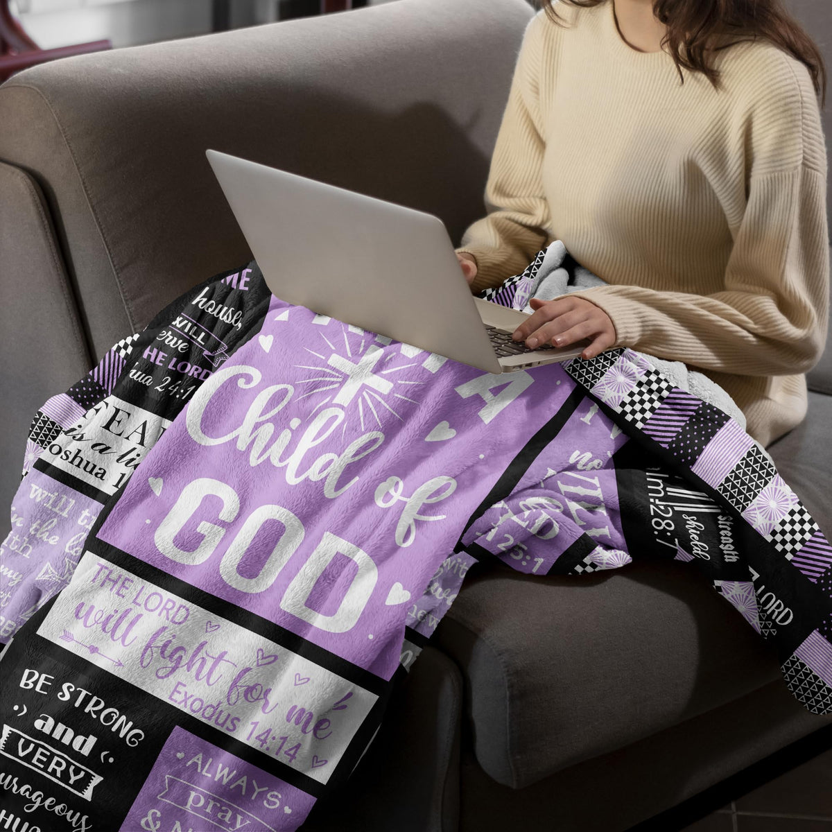 CUJUYO Catholic spiritual gift blanket suitable for family.