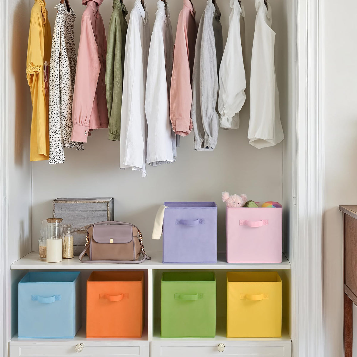 Cupic Cupid fits most cube organizers keeping spaces neat and cohesive.