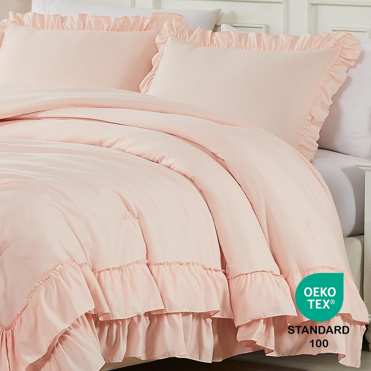 Cupocupa lightweight bedding enhances comfort without bulk for easy layering.