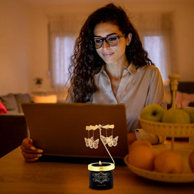 Curimama natural soy wax candle offers a clean burn with long-lasting aroma.