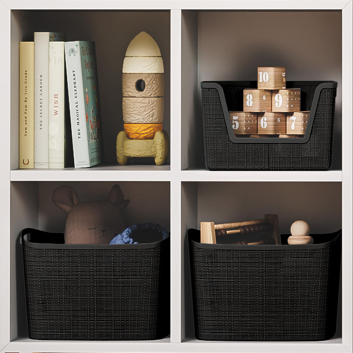 Curver black storage baskets blending with various decor styles.
