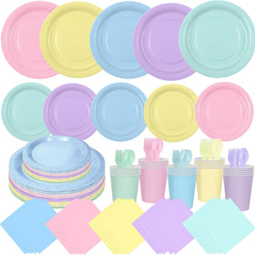 CUUSNNY pastel rainbow dinner plates in five soft hues create a warm, festive table setting.