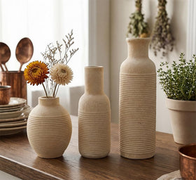 CWFutwell Rustic Farmhouse Vase Set small vase balancing mantel display