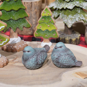 Cynkeyee compact bird figures fit small spaces.