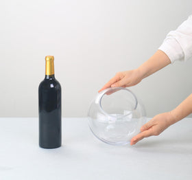 CYS EXCEL bubble bowl arranged as a wedding centerpiece to captivate guests.