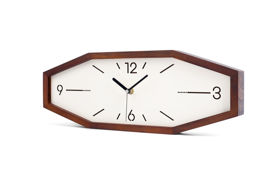 DaguyS wooden retro wall clock dial closeup with clear numerals for quick time checks.