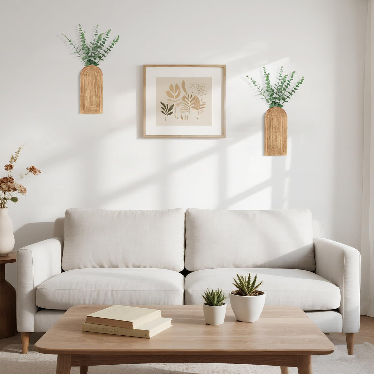 Dahey paulownia wood texture highlights light yet durable construction.