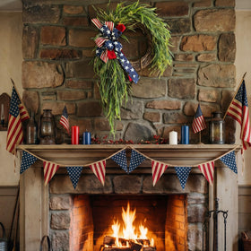 Daifunli Independence Day Wreath ornament details for memorable celebrations.