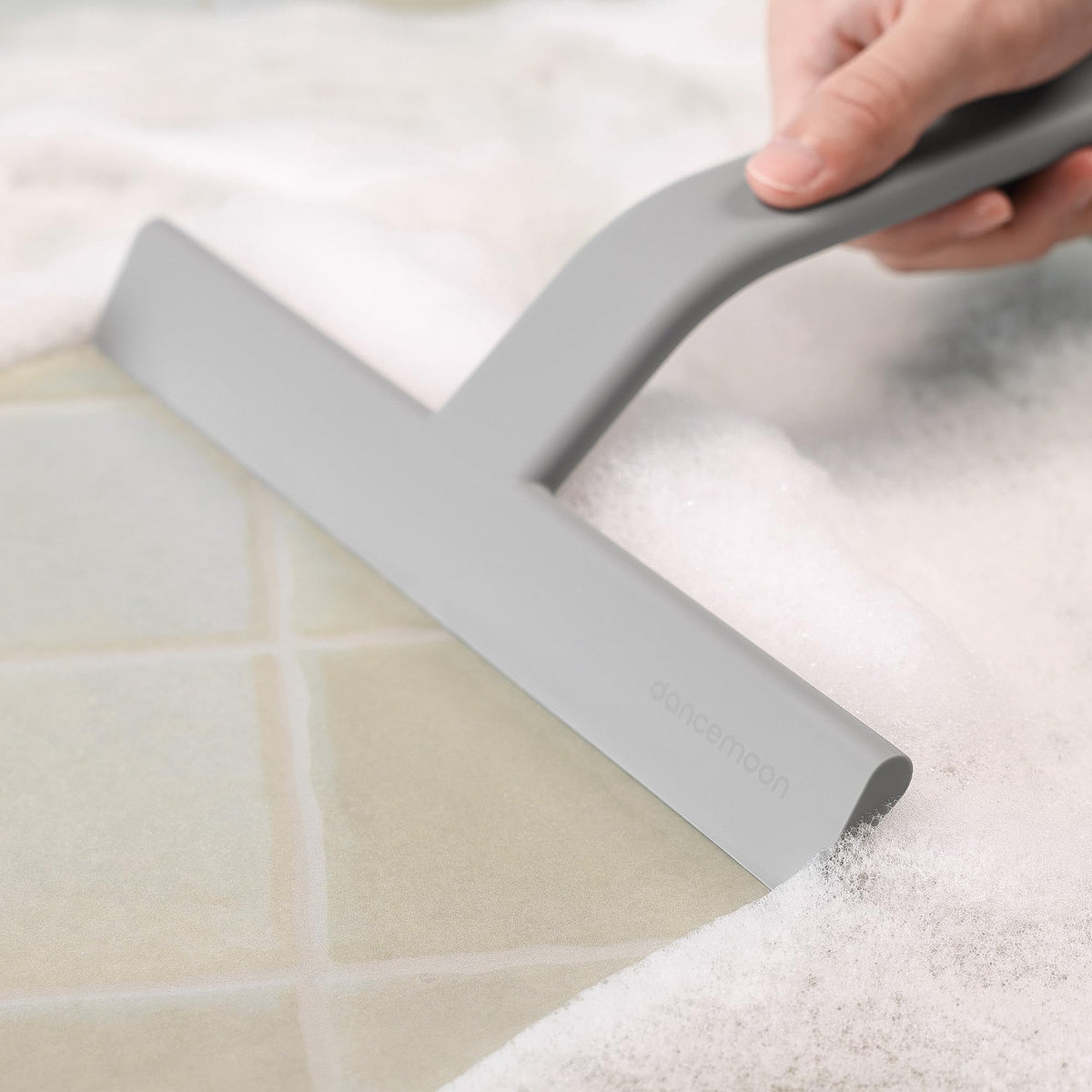 dancemoon JustHang in a bathroom setting for fast shower glass cleaning