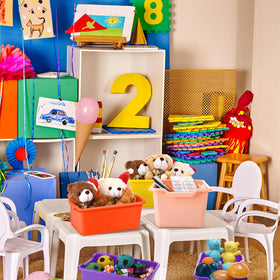 Dandat color assortment bins suit home, daycare, and school settings.