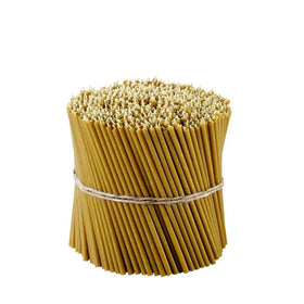 Danilovo honey-scented beeswax taper candles for warm ambiance