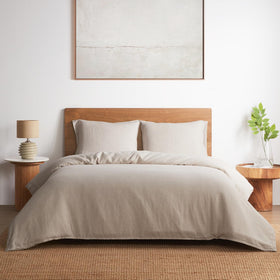 DAPU queen linen duvet cover with zipper closure for secure bed making.