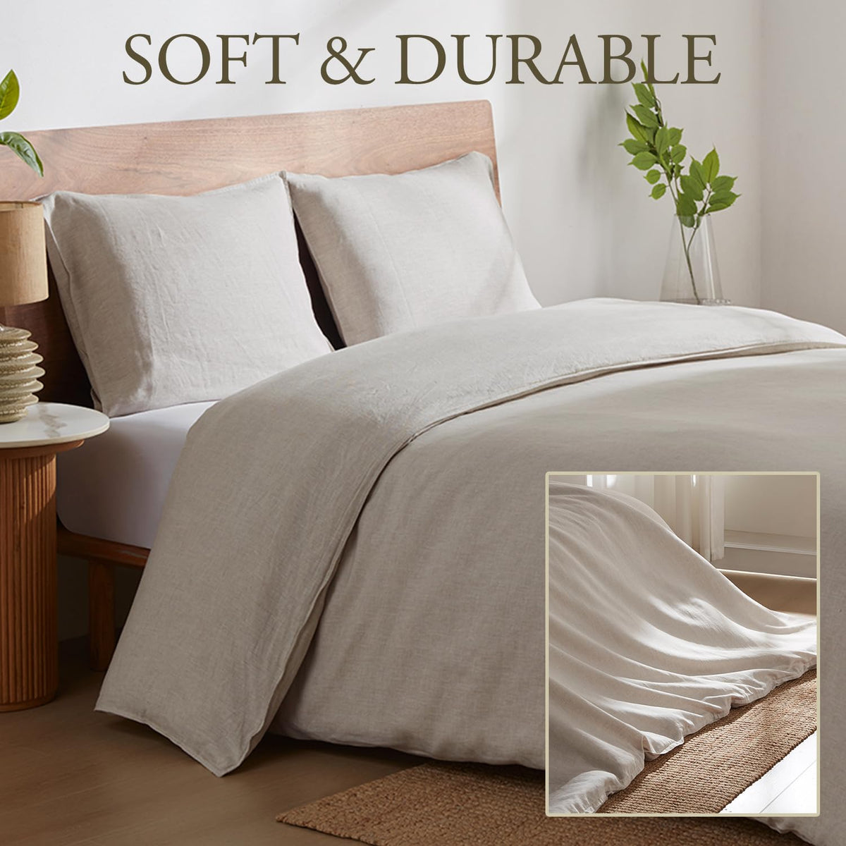 DAPU three piece set on bed showcases duvet cover and pillowcases for neat bedding.
