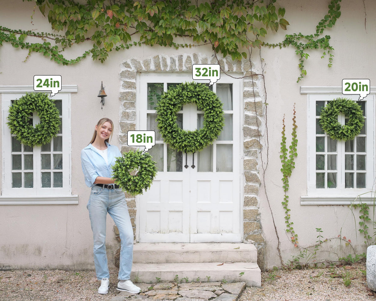 DDHS Boxwood Wreath built-in hook enables easy hanging on any door