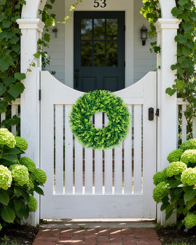 DDHS Boxwood Wreath wedding decor idea for elegant venues