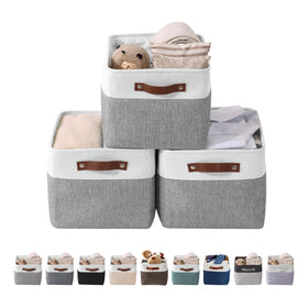DECOMOMO nursery storage use demonstrates versatile kids' room solution.