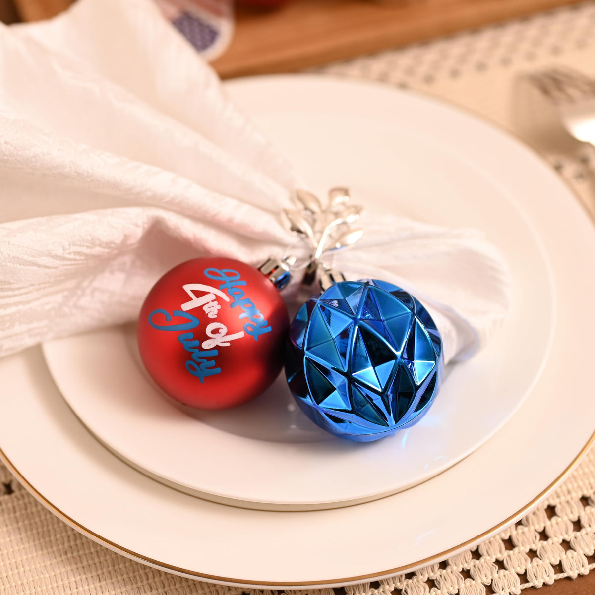 Decor by Hannah patriotic ball shatterproof design keeps celebrations safe for homes with kids.