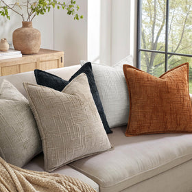 decorUhome double-sided chenille texture for rich, cozy cushioning from any angle.