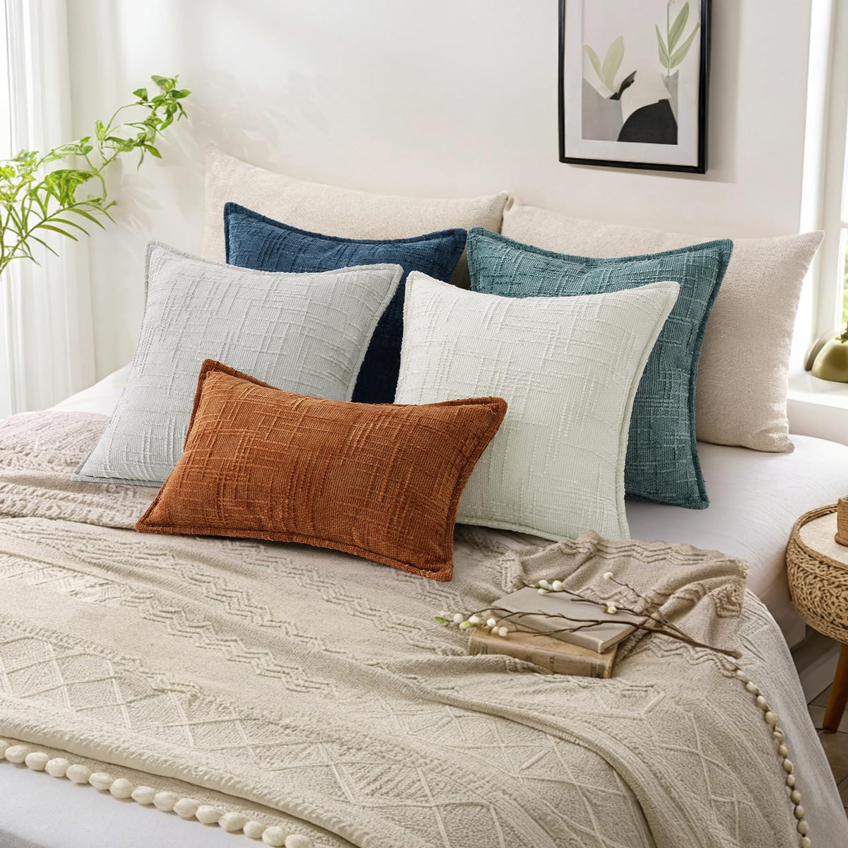 decorUhome living room styling with 20x20 covers for cohesive decor