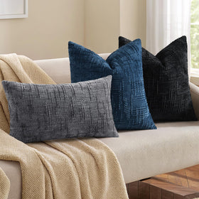 decorUhome dense-pile chenille fabric endows cushions with durable shape and daily softness.