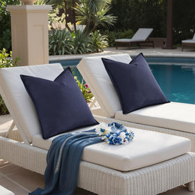decorUhome color swatch navy demonstrating versatile use in indoor outdoor decor